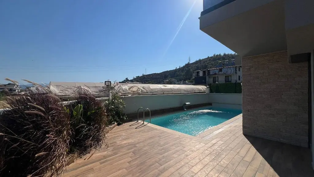 Villa in Karagedik
